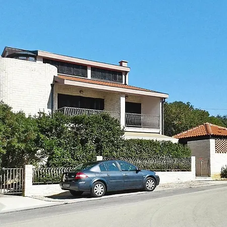 아파트 Apartment In Jadranovo With Parking Space 자드라보노