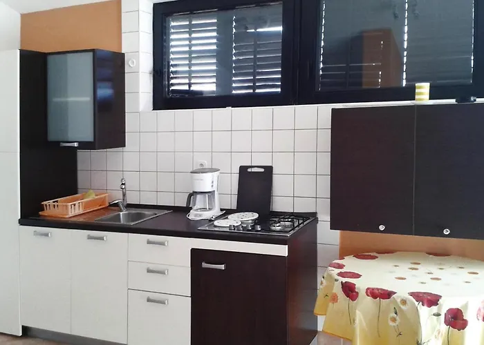 アパート Apartment In Jadranovo With Parking Space *